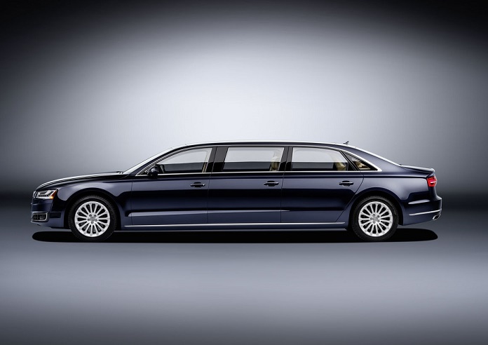 Audi A8 L extended Limousine - Side View