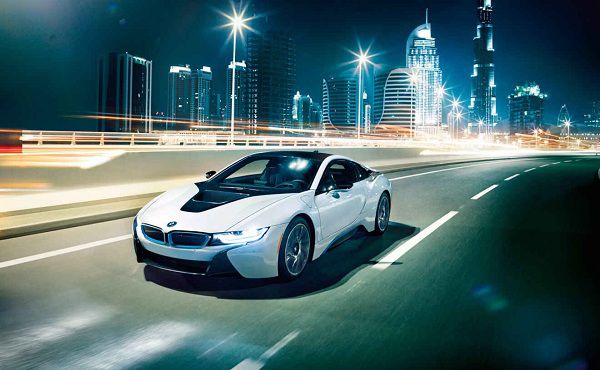 Availability and Price of the 2017 BMW i8 Plug-In Hybrid