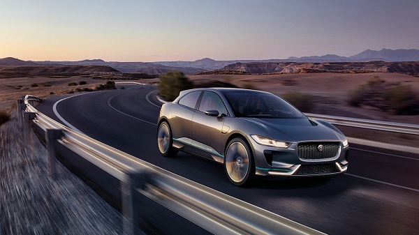 Performance of the 2018 Jaguar I-Pace SUV Concept