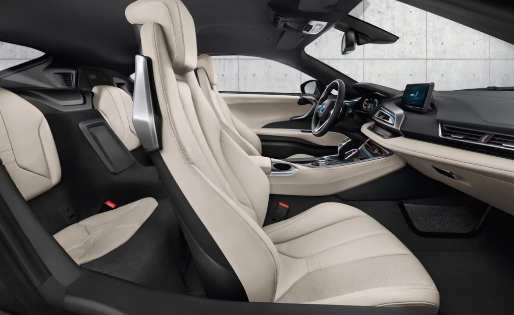Interior of 2018 BMW i8