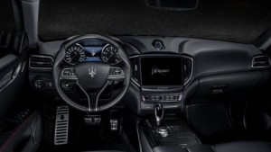 Interior Of 2018 Maserati Ghibli Buymyluxurycar Com