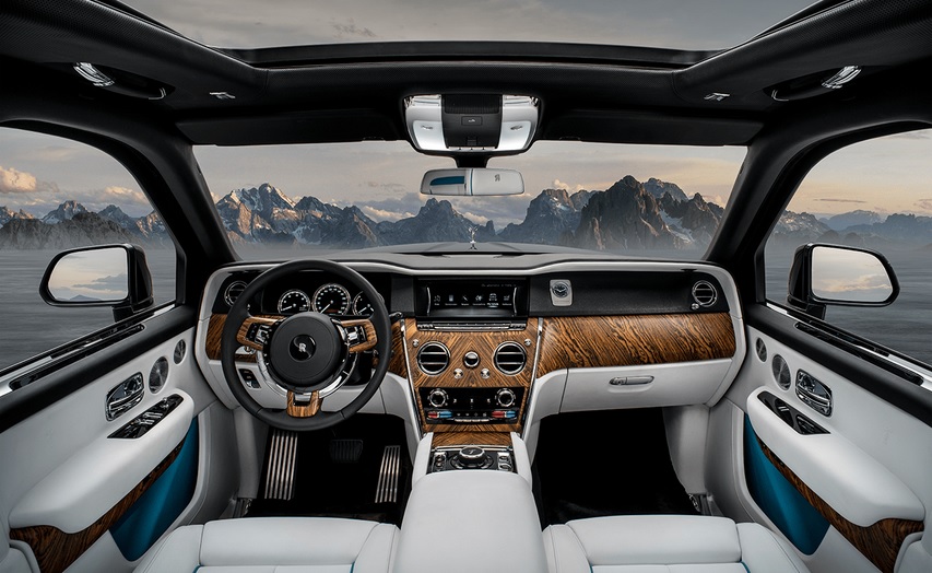 Interior of the 2019 Rolls-Royce Cullinan